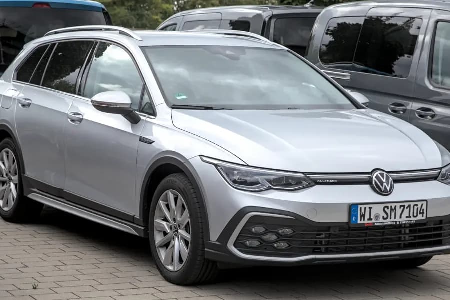 Volkswagen Golf, 2016